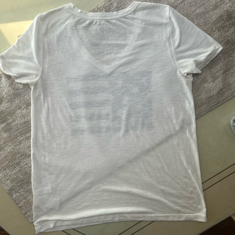 Tommy Hilfiger Women’s Tshirt - Picture 16 of 16